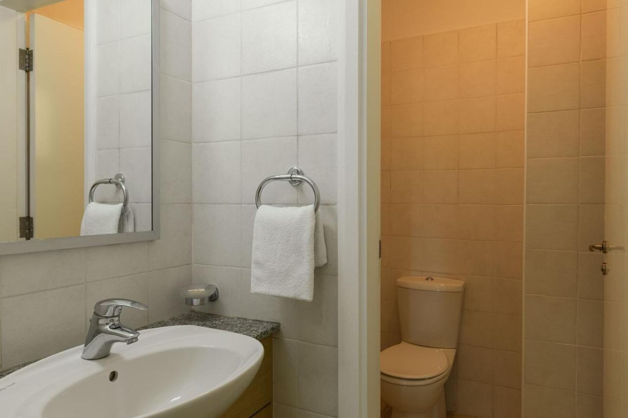 Aphrodite Hills Holiday Residences Junior Villas 3 Bedroom Junior Villa With Communal Pool - Fz02 *